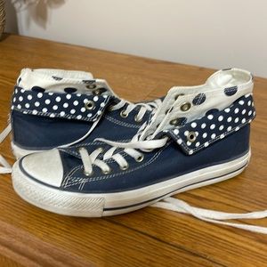 Converse navy polka dot high tops. 6 1/2 men/ 8 1/2 women